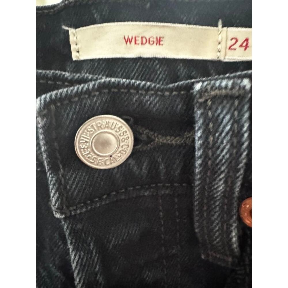 Levi's Wedgie Fit Jeans Size 24 Dark Wash High Rise Button Fly Straight Leg - Picture 11 of 11